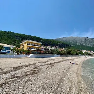 Riviera Ξενοδοχείο